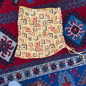 O-MIGHTY SKIRT SZ SMALL